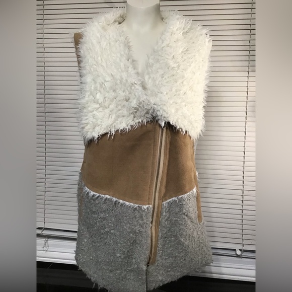Anthropologie Saturday Sunday Sherpa Faux Suede Mixed Fabric Moto Vest - Picture 2 of 14